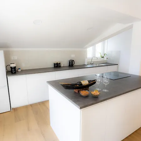 Skalin - Modern Comfort With A Local Touch *