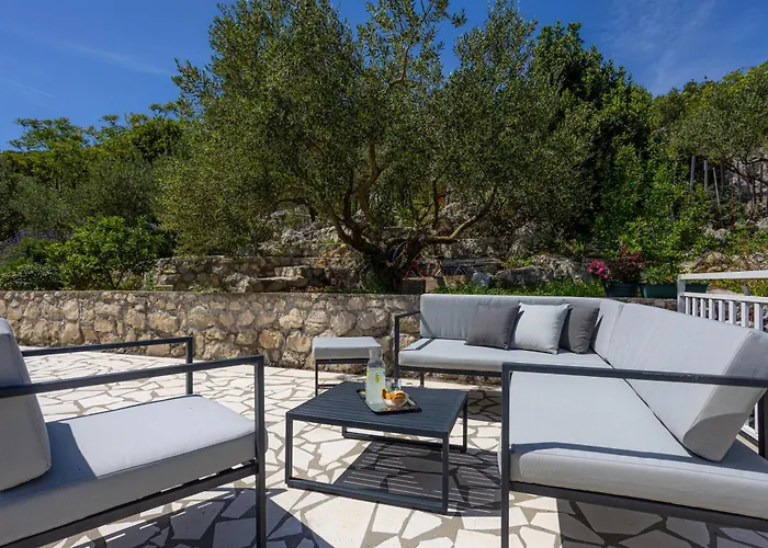 Skalin - Modern Comfort With A Local Touch Appartamento